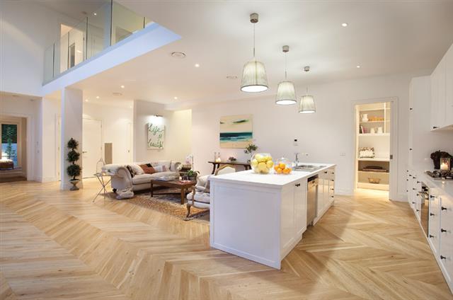 2 Cressy Street